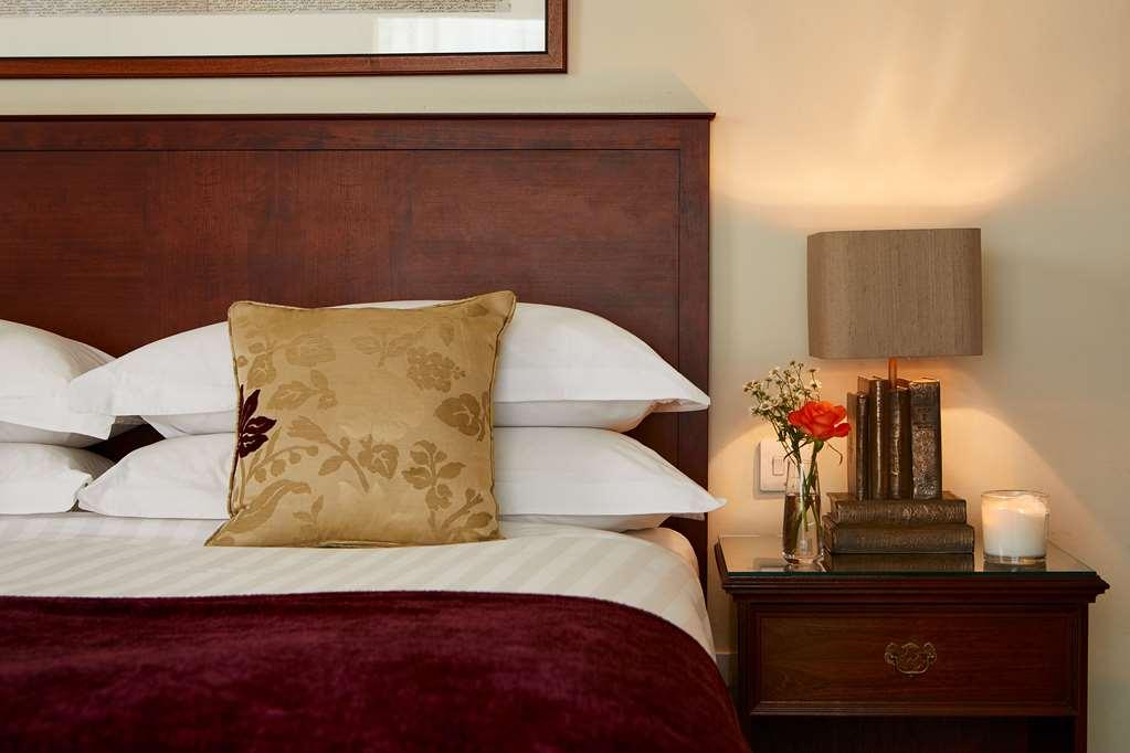 Macdonald Alveston Manor Hotel & Spa Stratford-upon-Avon Pokoj fotografie
